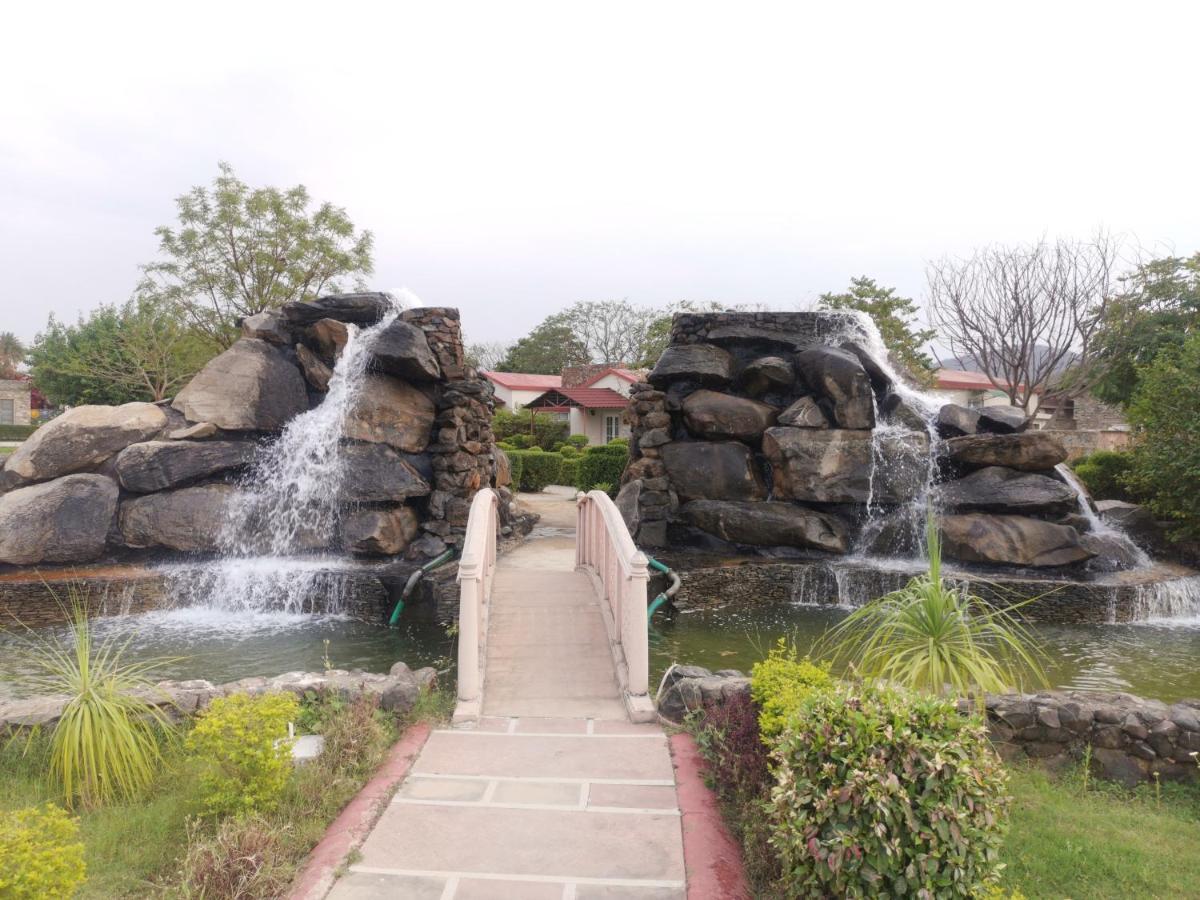 Astroport Sariska Treetop By Eight Continents Tehla Exterior photo